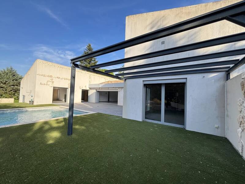 Maison à vendre, 289m², FIGANIERES