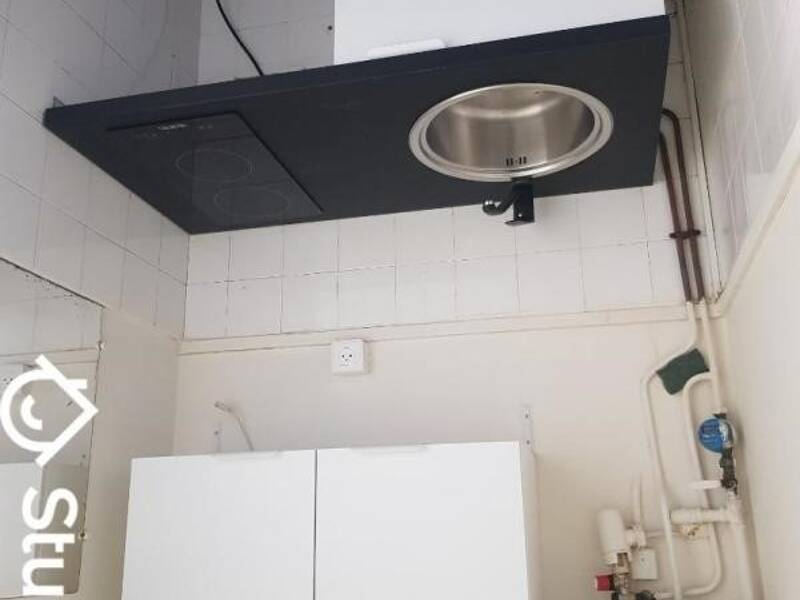 Maison à louer, 11m², MARSEILLE 9E