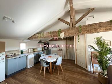 Appartement à louer 550 € 2 pièces 1 chambre 37,3 m² Étage 2/1 Roullet Saint Estephe 16440