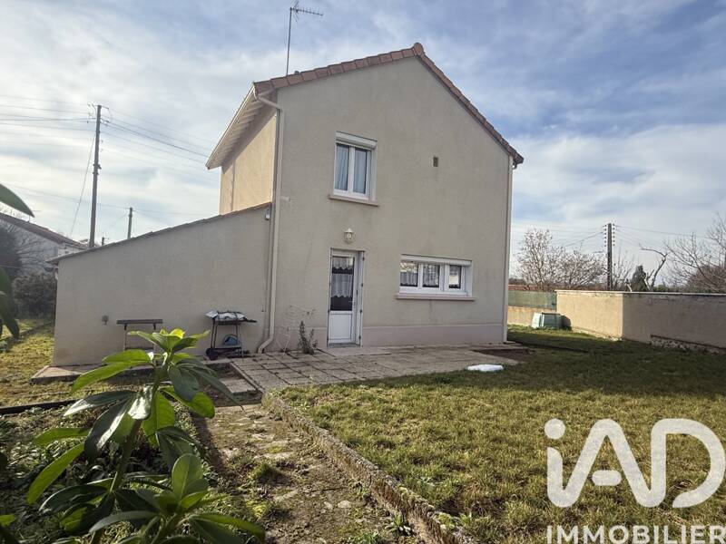 Maison à vendre, 71m², PARTHENAY