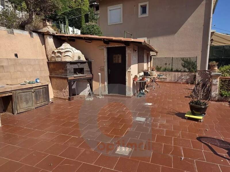 Maison à louer, 110m², BEAUSOLEIL