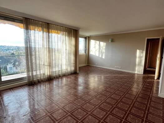 Appartement à vendre 183 700 € 4 pièces 2 chambres 67 m² Étage 4/4 Grandes Terres Marly-le-Roi 78160