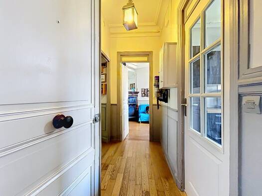 Appartement à vendre 535 000 € 3 pièces 1 chambre 52 m² Étage 1/6 Violet Commerce Paris 15ème arrondissement 75015