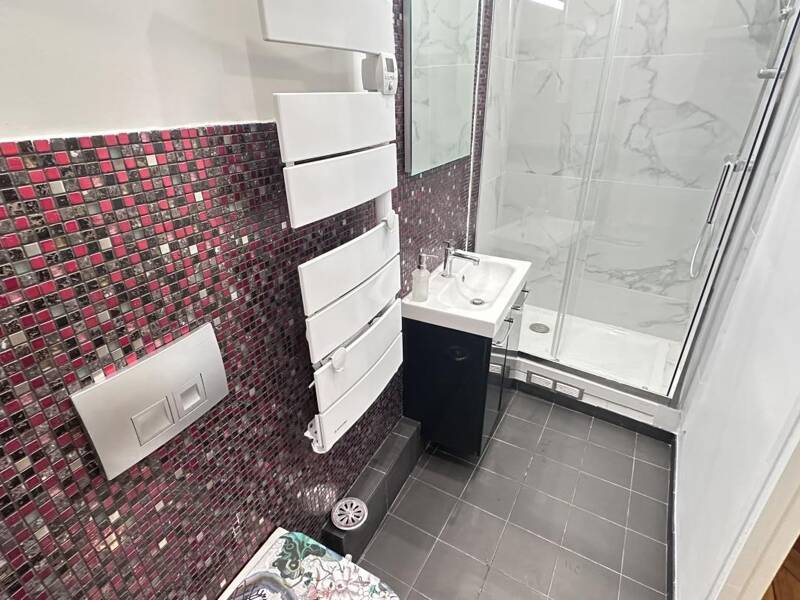 Maison à louer, 32m², PARIS 18E