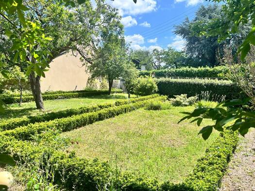 Terrain constructible à vendre 73 100 € 338 m² de terrain Tiercé 49125