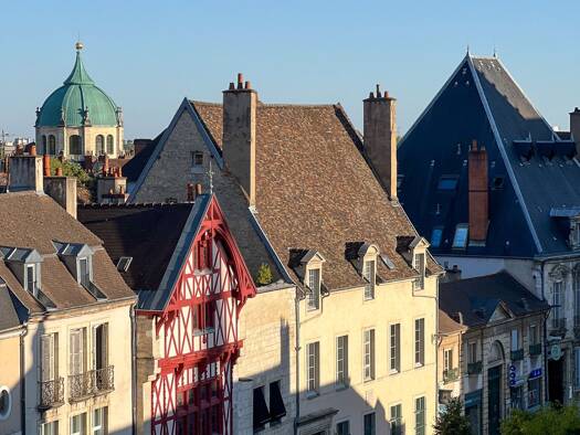 Appartement à vendre 780 000 € 5 pièces 3 chambres 151 m² Étage 1/3 Dijon 21000
