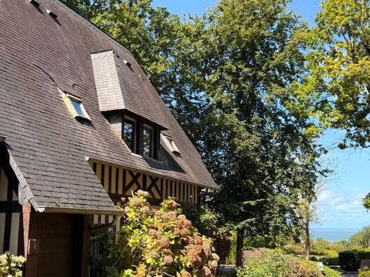 Duplex à vendre 246 000 € 3 pièces 2 chambres 57 m² Étage 1/1 Tourgéville 14800