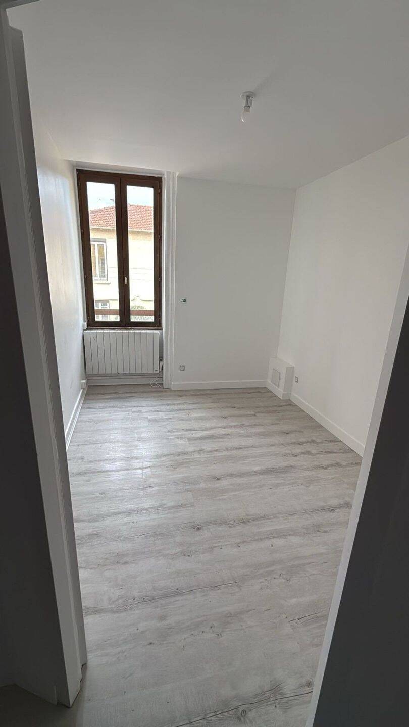 Maison à louer, 47m², TASSIN LA DEMI LUNE