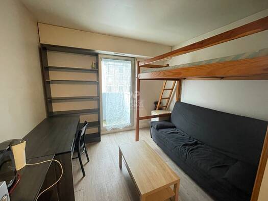 Appartement à vendre 105 000 € 1 pièce 16 m² Étage 3/5 Louvois-Anatole France Chaville 92370