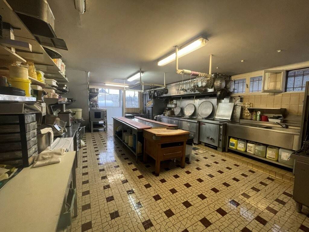 Maison à vendre, 126m², LA BAZOCHE GOUET