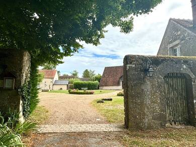 Château à vendre 2 329 000 € 28 pièces 18 chambres 794 m² 896 422 m² de terrain Truyes 37320