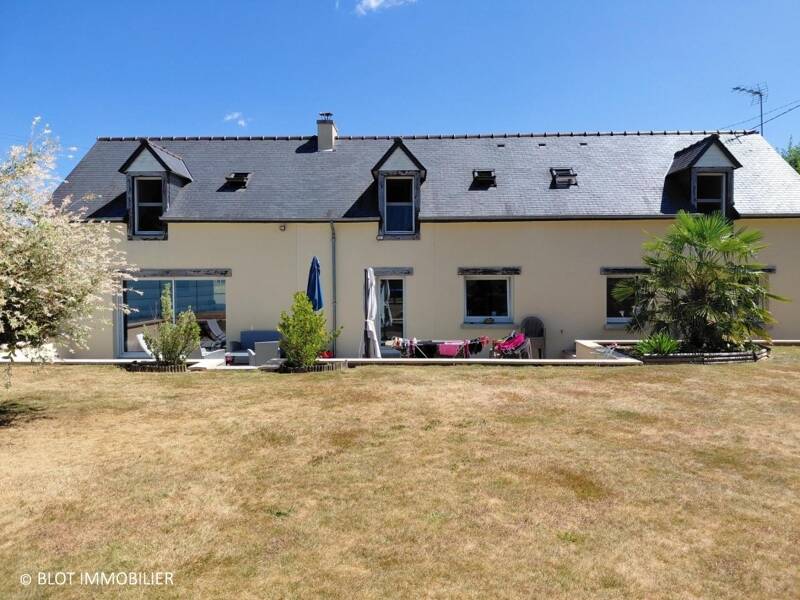 Maison à vendre, 154m², LA MEZIERE