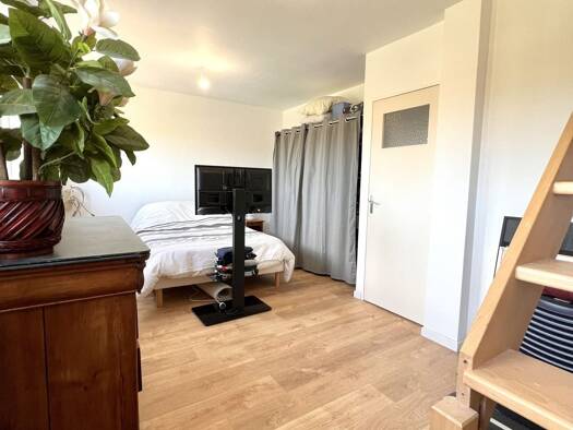 Maison à vendre 196 500 € 5 pièces 2 chambres 79 m² 302 m² de terrain Saint-Léonard 62360