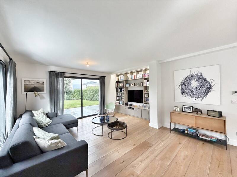 Maison à vendre, 162m², PREVESSIN MOENS