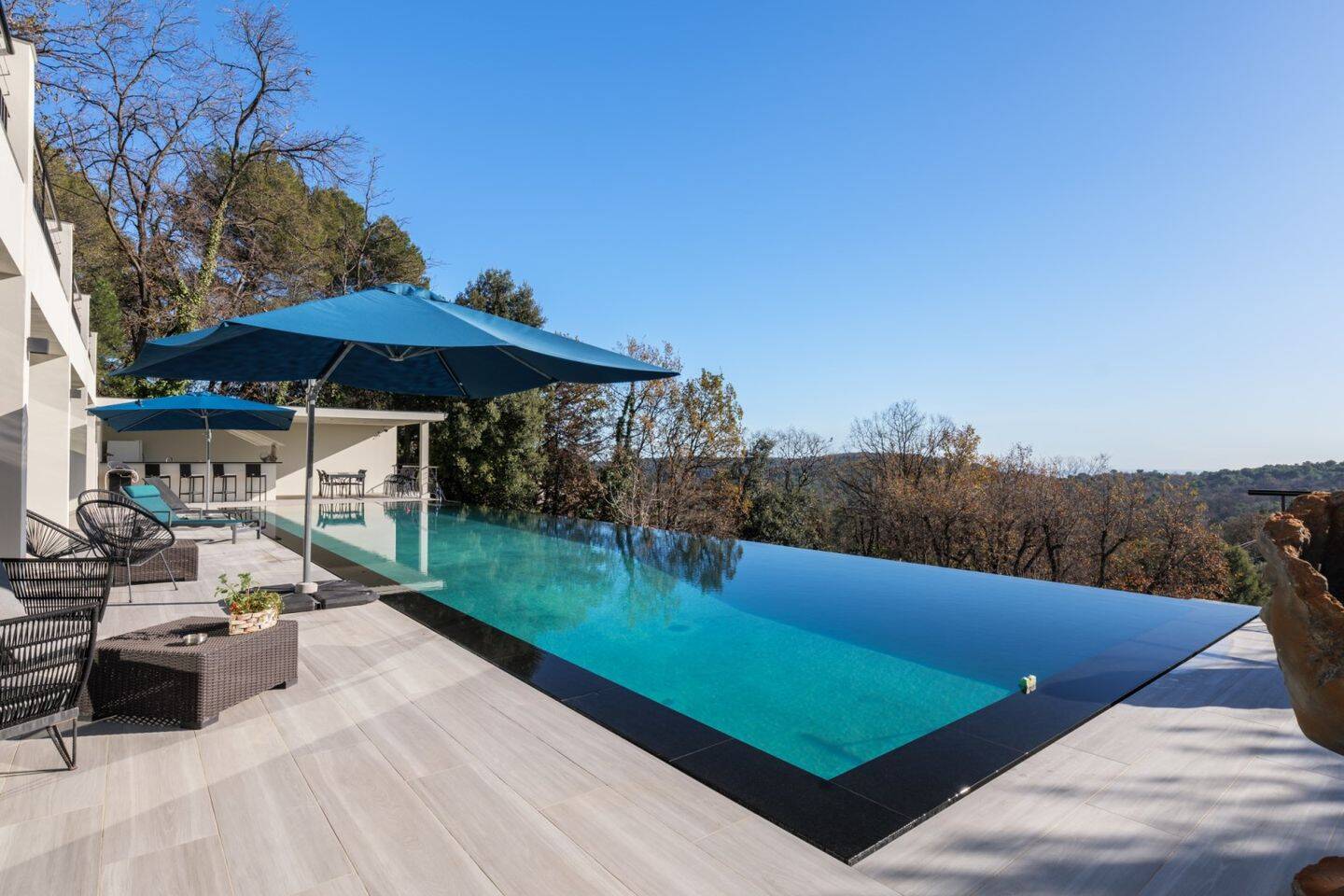 Maison à vendre, 234m², TOURRETTES SUR LOUP