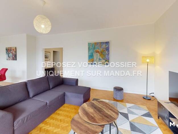 Appartement à louer 1 600 € 4 pièces 3 chambres 112 m² 1er étage Madeleine-Saint Léonard-Justices Angers 49000