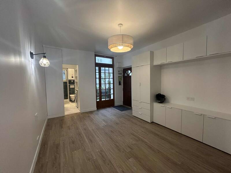 Maison à louer, 20m², PARIS 17E