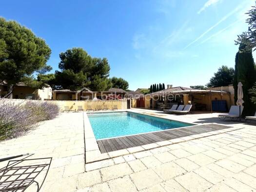 Maison à vendre 242 000 € 3 pièces 2 chambres 39,71 m² Aureille 13930