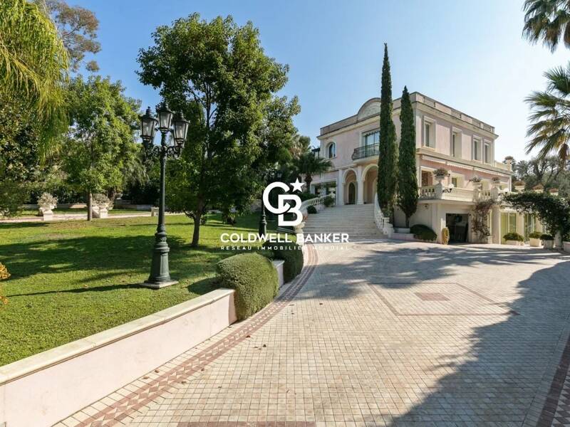 Maison à vendre, 400m², ANTIBES