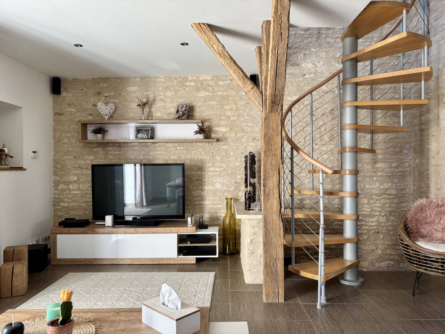 Maison à vendre, 140m², NEUVILLE DE POITOU