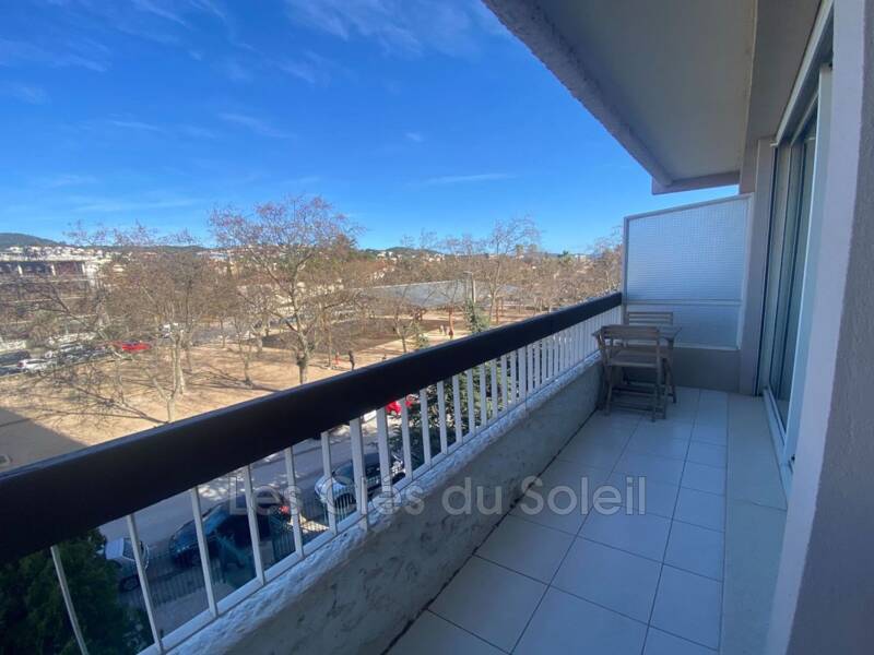 Maison à louer, 25m², HYERES