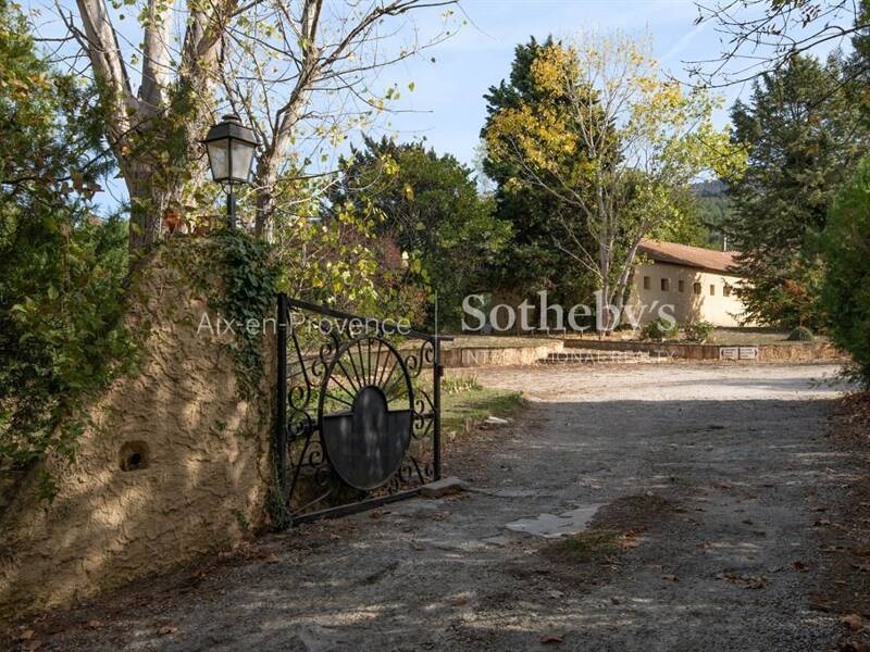 Maison à vendre, 1300m², BEAURECUEIL