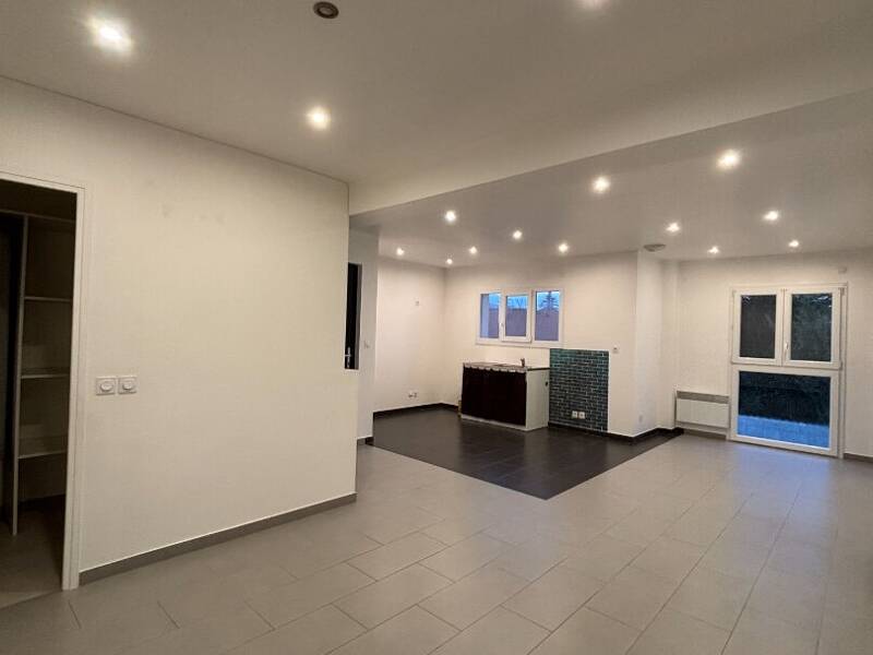 Maison à louer, 82m², MONTRY