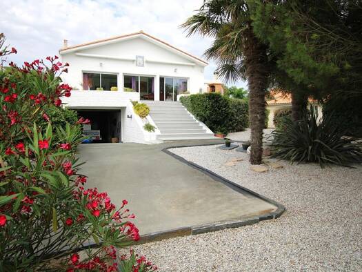 Maison à vendre 463 000 € 5 pièces 3 chambres 164 m² 720 m² de terrain Port-des-Barques 17730