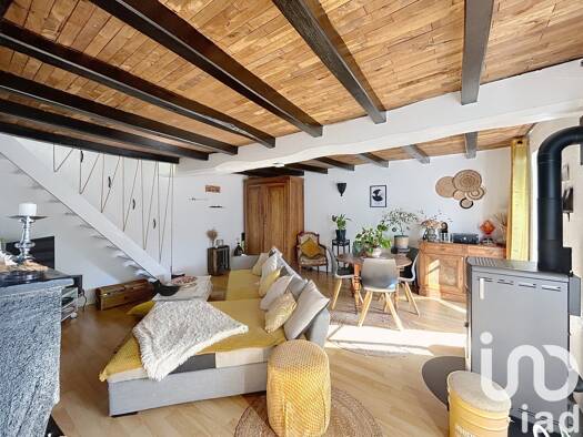 Maison à vendre 174 000 € 3 pièces 2 chambres 87 m² 196 m² de terrain Saint-Pierre-La-Noue 17700