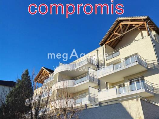 Appartement à vendre 150 000 € 2 pièces 1 chambre 45 m² La Mure Sud La Mure 38350