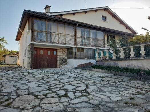 Maison à vendre 135 000 € 5 pièces 4 chambres 110 m² 1 082 m² de terrain Rural Fumel 47500