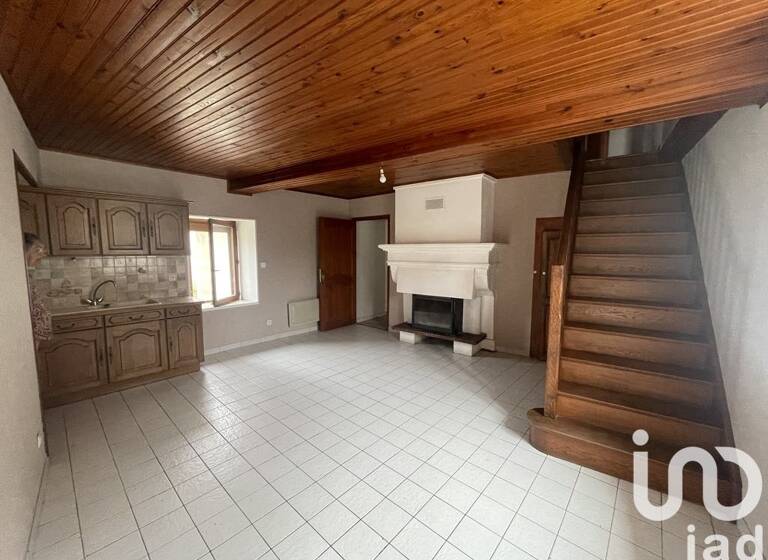 Maison à vendre 69 000 € 3 pièces 1<br/>chambre 99 m²<br/>superficie Chevillon 52170
