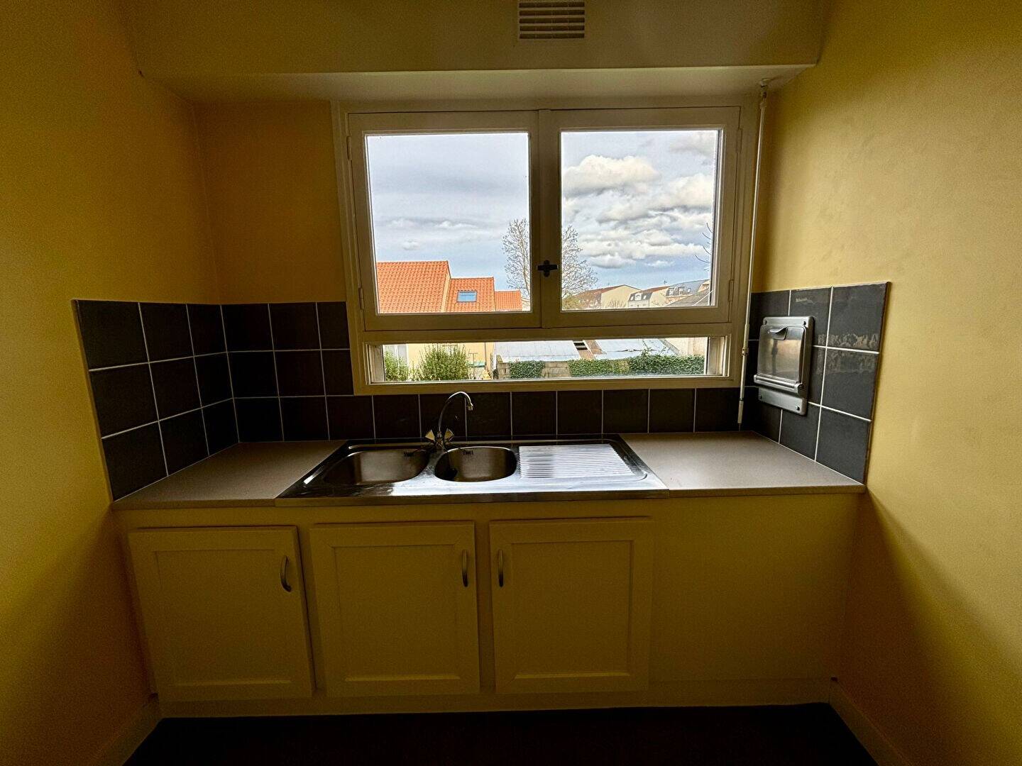Maison à louer, 38m², POITIERS