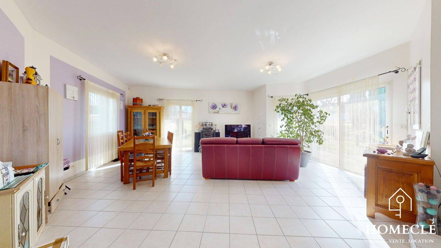 Maison à vendre, 153m², MONTMERLE SUR SAONE