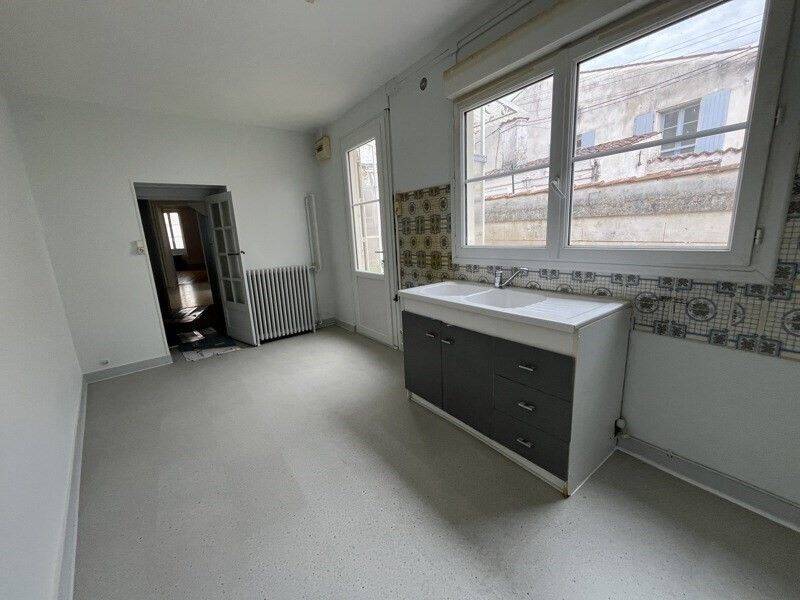 Maison à louer, 175m², SAINT JEAN D'ANGELY