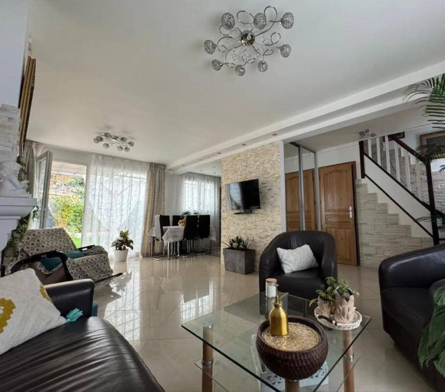 Maison à vendre, 93m², EVRY