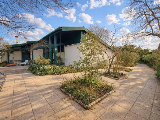 Maison de plain-pied à vendre 350 000 € 5 pièces 4 chambres 136 m² 1 000 m² de terrain Mées 40990