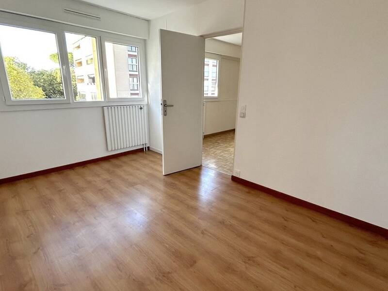 Maison à louer, 61m², MARSEILLE 11E