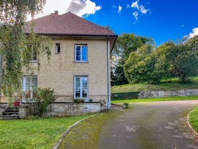 Maison à vendre 420 000 € 9 pièces 4 chambres 192 m² 3 552 m² de terrain Vimoutiers 61120