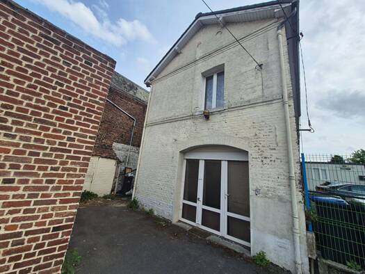 Maison à vendre 89 000 € 8 pièces 5 chambres 150 m² 757 m² de terrain Centre Raismes 59590