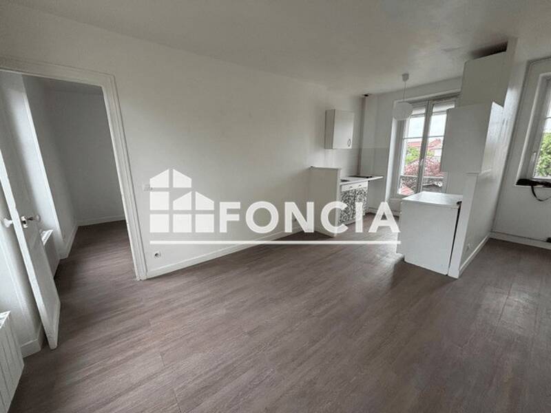 Maison à louer, 35m², SAINT MAUR DES FOSSES