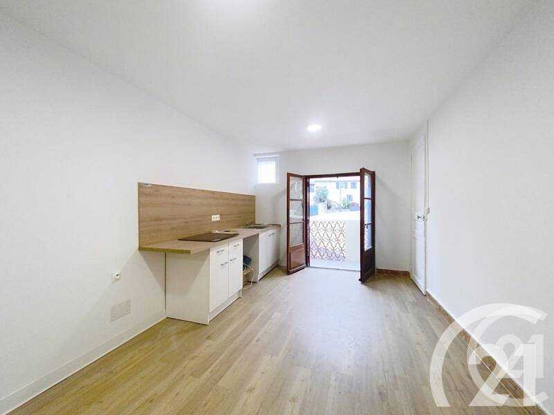 Maison à louer, 61m², EYGUIERES