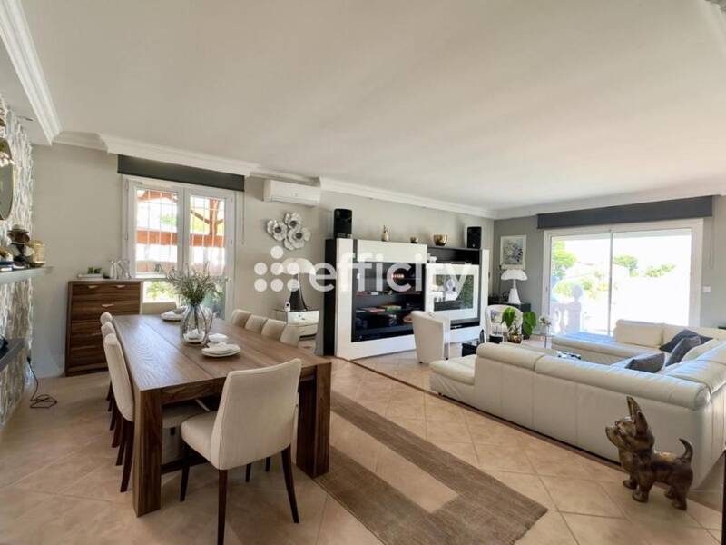 Maison à vendre, 278m², CARRY LE ROUET