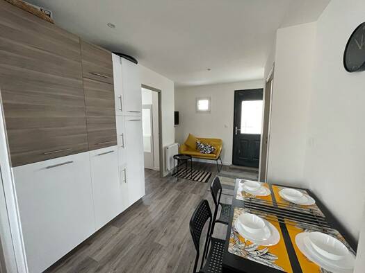 Appartement à louer 481 € 1 pièce 16 m² RDC Calvaire-Saint Pierre Caen 14000