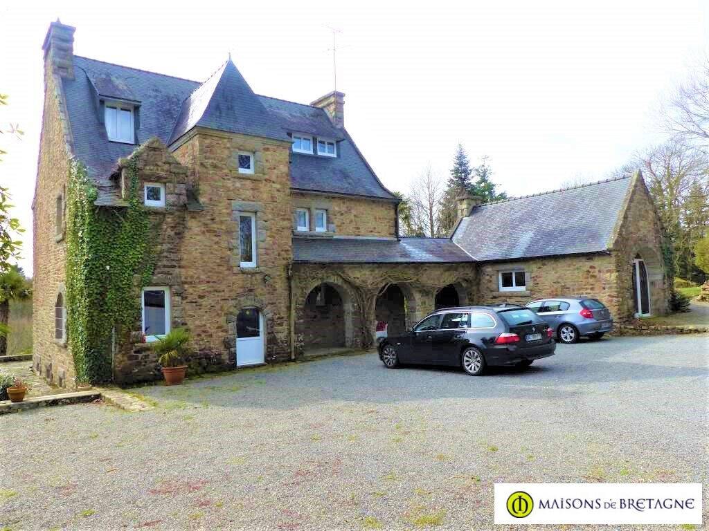 Maison à vendre, 230m², RIEC SUR BELON