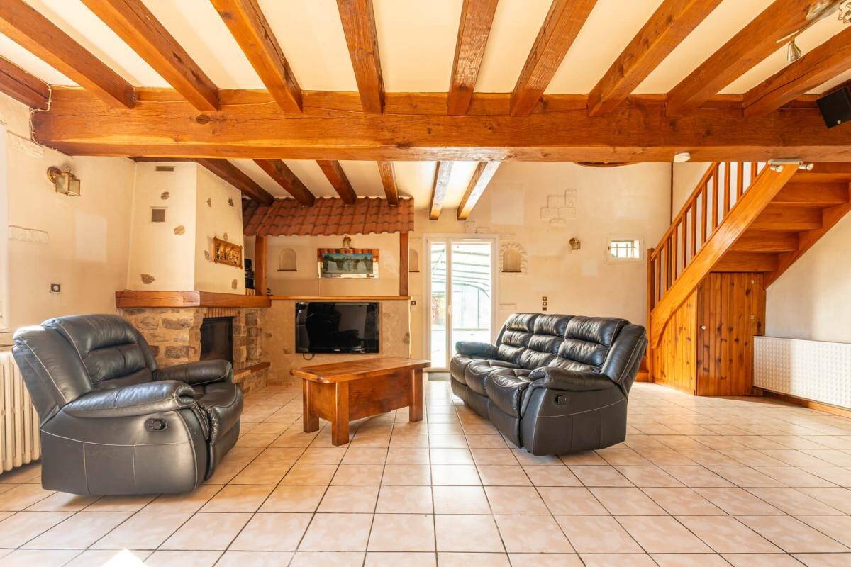 Maison à vendre, 151m², YVRE L'EVEQUE