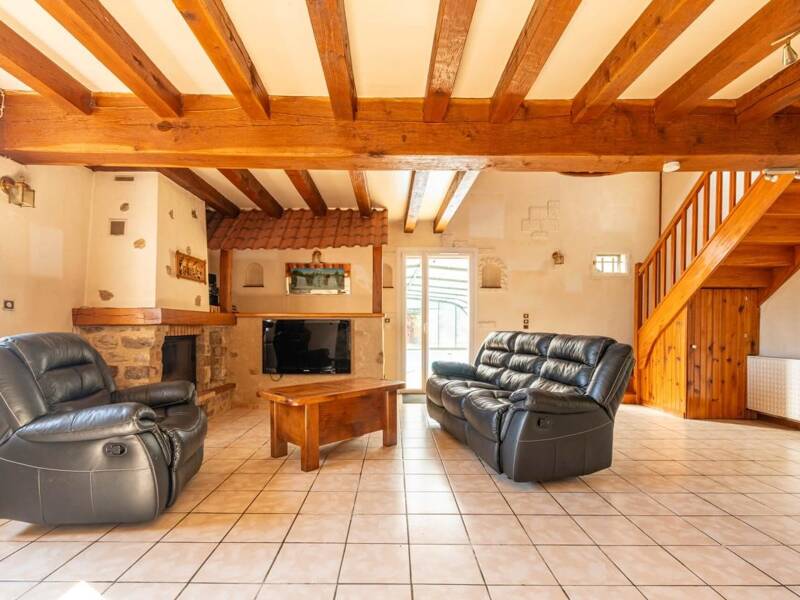 Maison à vendre, 151m², YVRE L'EVEQUE