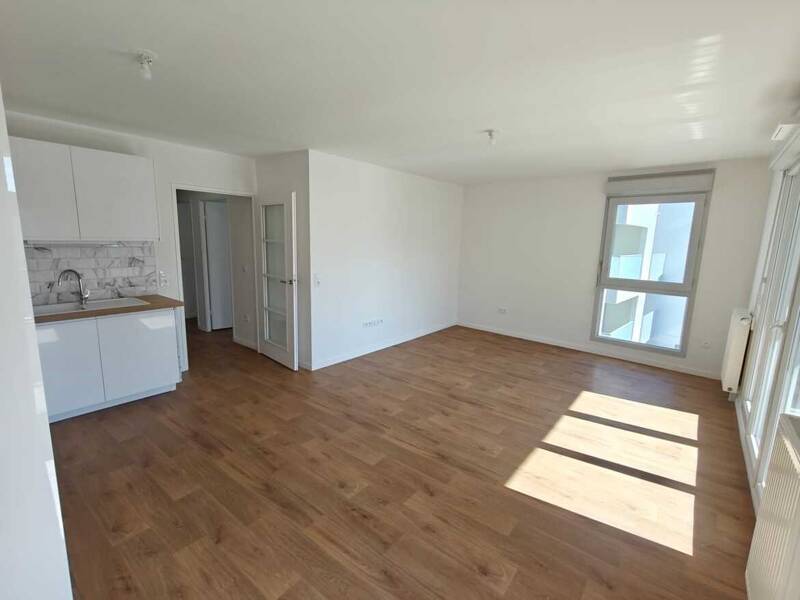 Maison à louer, 75m², COMBS LA VILLE