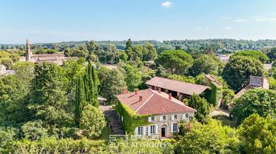Maison à vendre 495 000 € 12 pièces 8 chambres 356 m² 4 500 m² de terrain Dieupentale 82170