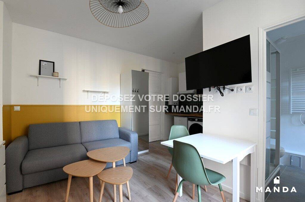 Maison à louer, 17m², COURBEVOIE